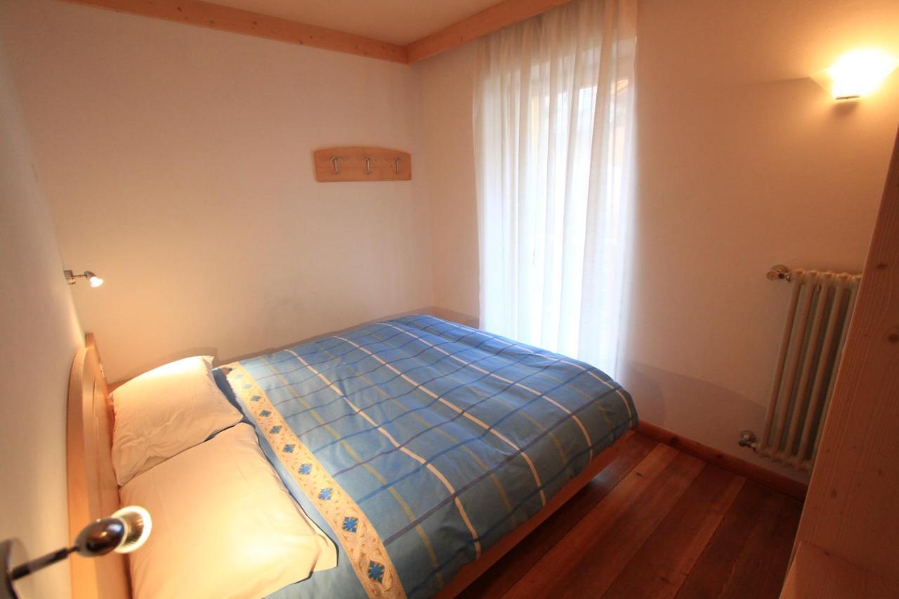 Casa Elisa Lägenhet Pozza di Fassa Exteriör bild